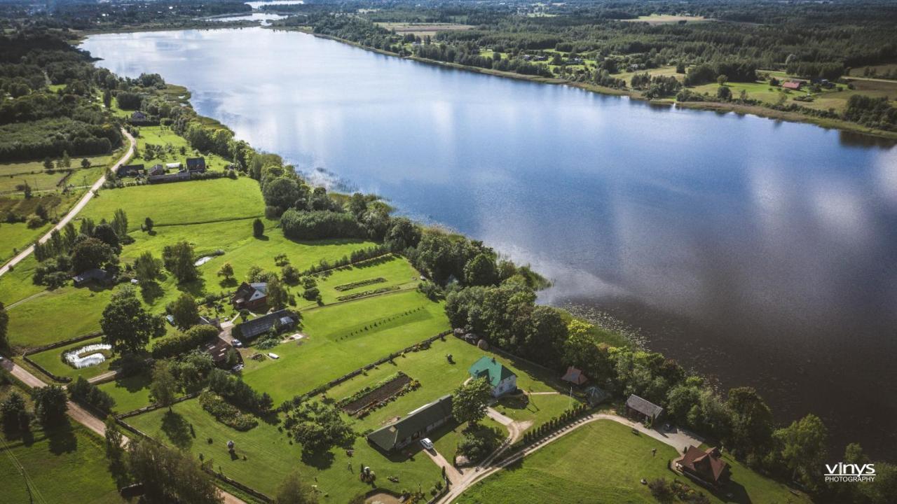 Perkonu Namins Villa Balvi Buitenkant foto